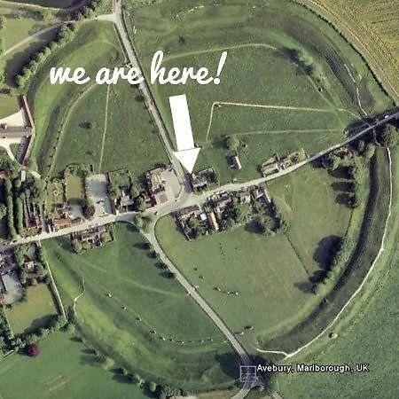 에이브버리 Silbury House B&B 외부 사진